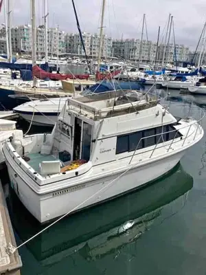 Carver Cabin Cruiser Boat