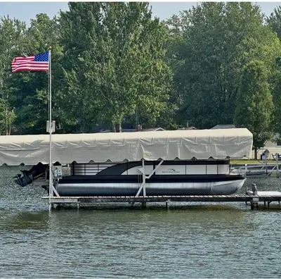2017 Bennington Tritoon