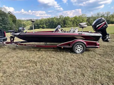 2004 Ranger 519vx