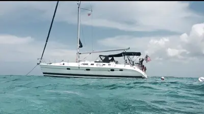 2003 HUNTER 466