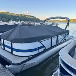 2021 Sylvan Mirage 8524LZ 24’ Pontoon Boat