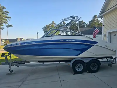 2011 Yamaha ar240