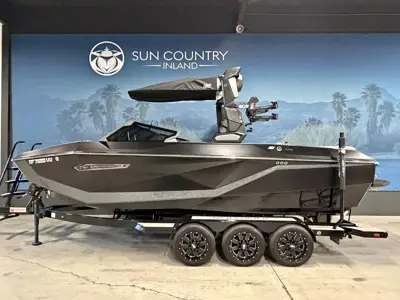 2026 Nautique G23