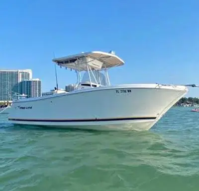 Pro-Line 23 Center Console Boat