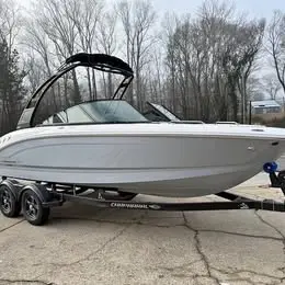 2026 Chaparral 21 SSI with trailer - NEW