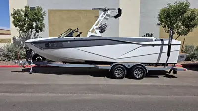 2022 Axis wake research Axis T250
