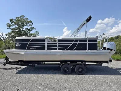 2026 Landau 21' 140hp Tri-toon (Island Breeze 21C)