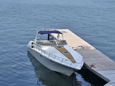 2004 Fountain 38EC Express Cruiser