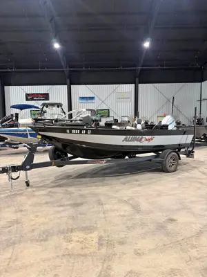 2022 Alumacraft Competitor 175