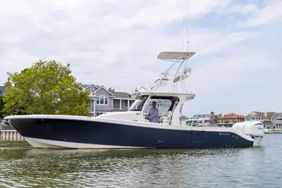 2022 Edgewater 370 CC