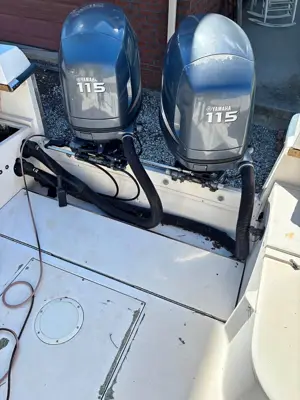 89 Grady White 24 offshore