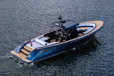 2024 WAJER 38 S • twin Volvo IPS 650 • 48 knot Luxury Dayboat