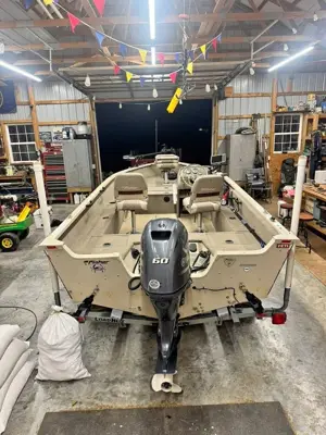 2002 FIsher Marine Fisher 16 Pro Avenger SC