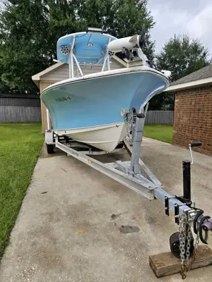 2016 Sea Hunt 211 Ultra – Trailer Included