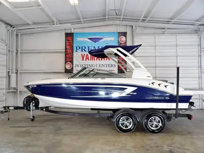 2021 Chaparral 21 SSI