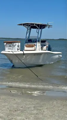 2012 Pioneer 180 Sportfish | Yamaha F150 | 8’ Power-Pole | Loaded