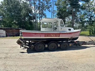 1989 Sisu 22