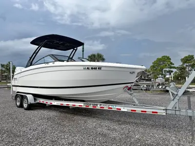 2025 Cobalt r8 outboard