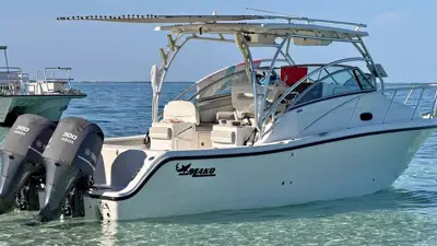 2008 Mako 284 express with 2024 engines