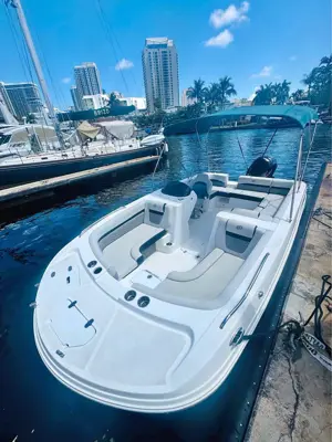 2023 HURRICANE 19ft BOAT WATER READY