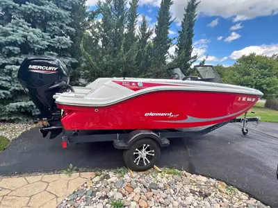 Bayliner 2022 170EL