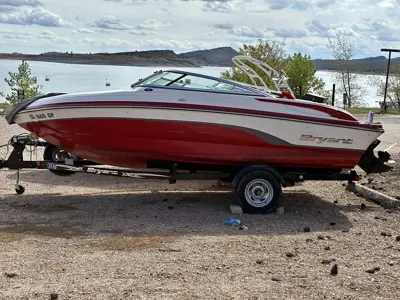 2013 BRYANT 196 BOWRIDER