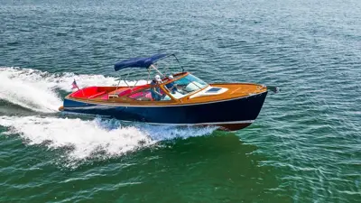 2005 Hinckley Talaria 29R