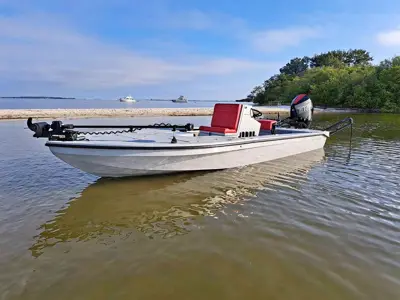 2022 Bonefish Hill Tide 22