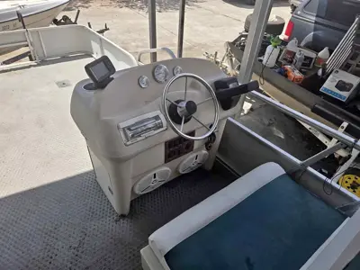 1996 Sun chaser Pontoon