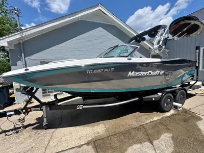 MASTERCRAFT XT22 FOR SALE