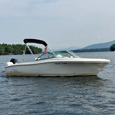 2008 Pioneer 197 Venture w/Trailer