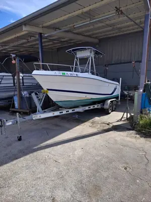 2005 Cobia 21