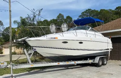 Chris-Craft 252 Crowne