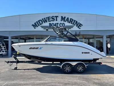 2027 YAMAHA JET 222 XD