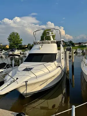 1998 Silverton 322 motor yacht