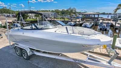 2027 Stingray 24 dual console
