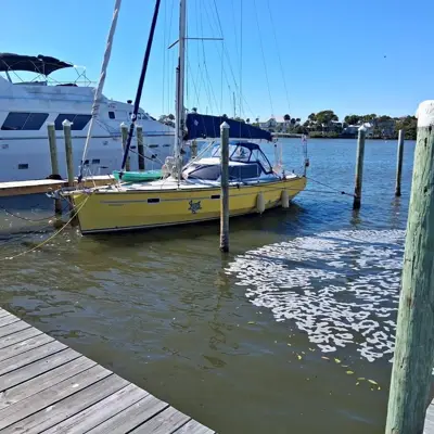 2009 RM Yachts RM1050