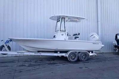 2027 Tidewater 2110 Bay Max