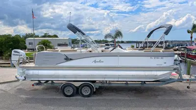 2019 Avalon 2585 ENT