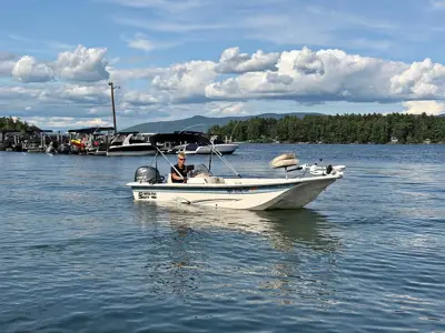 2015 Carolina Skiff 18 JVX DC w/Trailer
