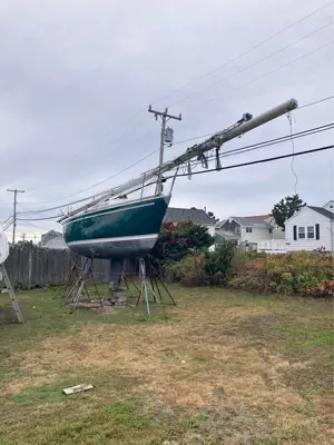 32 foot 1979 Metal Mast Sailboat