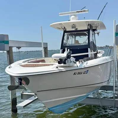 2006 Boston Whaler 320 Outrage