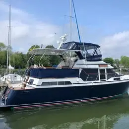 1993 Tollycraft 45 cockpit motor yacht