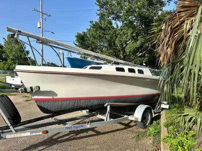 1990 Rhodes 22