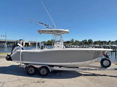 2016 Tidewater 230 Center Console