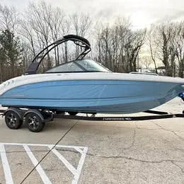 2026 Chaparral 23 SSI with trailer - Brand New
