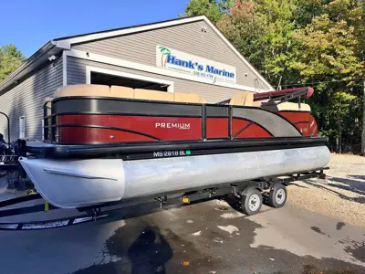 2019 Godfrey Sweetwater Premium 235 SB