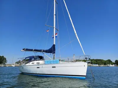 39' Beneteau 393