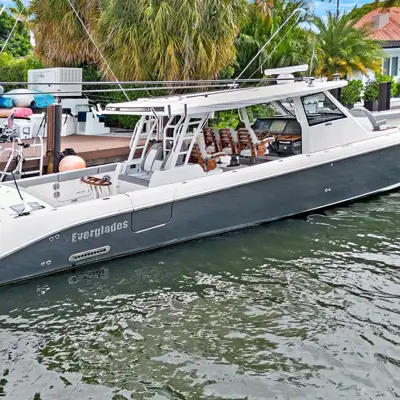 2024 Everglades 455 CC