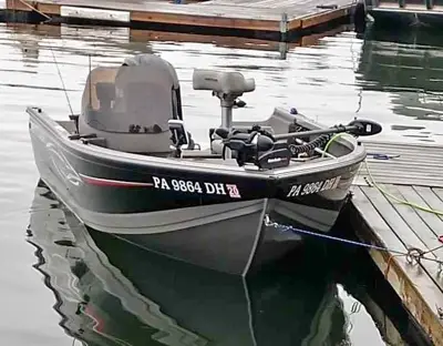 Crestliner 1650 Fish Hawk Boat